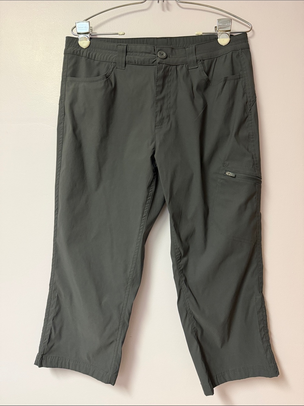 Eddie Bauer Gray Capri Pants